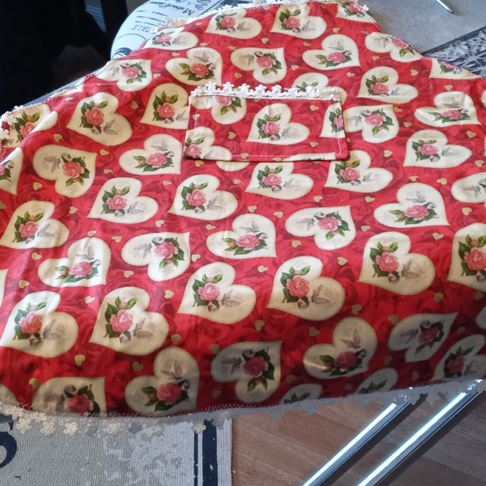 Girl's Apron